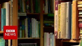 Fancy a holiday running a bookshop? - BBC News