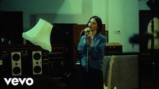 Art School Girlfriend - Close To The Clouds (Live from The Church Studios)