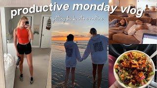 MONDAY IN MY LIFE | getting out of a rut, summer classes & workouts