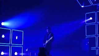 Jimmy Shaw of Metric; Empty Guitar Solo