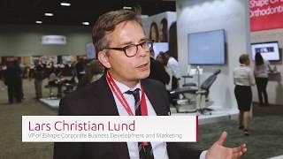 Lars Christian Lund takes the temperature at AAO