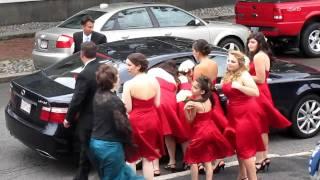 Bridesmaids, Lift That Dress!