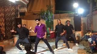mery rakshay kamar awsome dance by boys