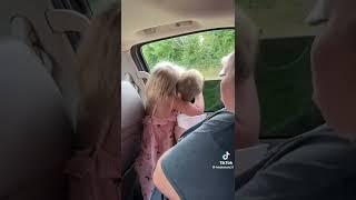 Little girl snatch Ostrich just to give him a hug lol