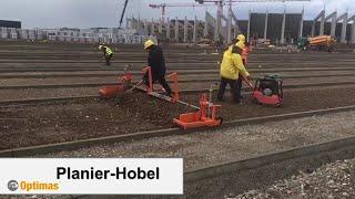 Einbau Schotter Tragschicht mit Optimas Planierhobel / Screeding substructure by using Maxi Screed