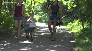 Hiking program encourages caregivers and kids to enjoy the outdoors