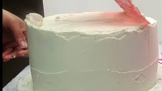 How to Decorate a Cake for Beginners Without Tools
