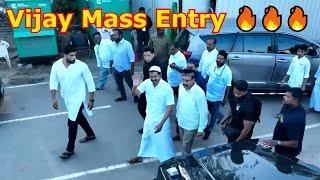 Vijay Entry - தமிழக  வெற்றிக் கழகம் சார்பில் இஃப்தார் நோன்பு திறக்கும் நிகழ்ச்சி