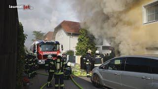 Großeinsatz bei ausgedehntem Kellerbrand in einem Einfamilienhaus in Wels-Lichtenegg