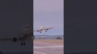 Watch as a Ryanair Boeing 737-800 makes a thrilling crosswind landing at East Midlands Airport!