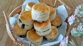 [葡萄干司康饼] ＃Scones 英式下午茶的标配 材料简单易做  #shortbread