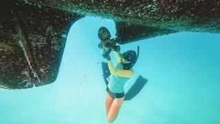 Small Island, Crusty Bottom || Sailing Marquesas, South Pacific