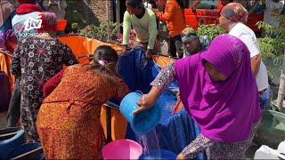 Kekeringan, Warga di Bojonegoro Terpaksa Mandi Dengan Air Asin