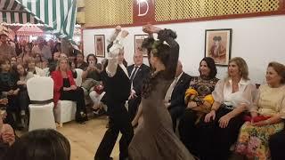 Sevillanas en la feria de Sevilla. HD (Lucía y Manuel 11 y 12 años) #sevillanas #feriadeabril #baile