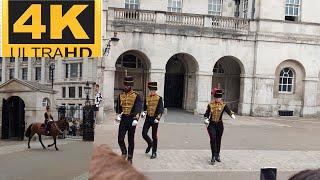 King's Troop Hourly Changing Of The Horse Guard