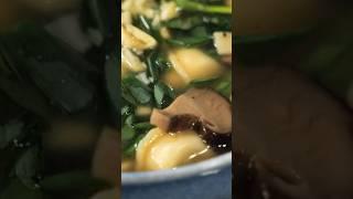 КИТАЙСКИЙ СУП WONTON С ПЕЛЬМЕНЯМИ И ГРИБАМИ. #шефшаров #500супов #куриныйсуп #chickensoup #пельмени