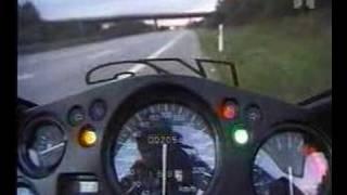 Honda CBR1100XX Super blackbird  at 300km/h