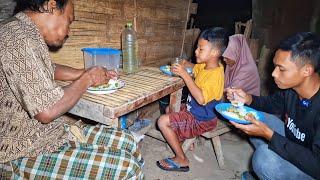 Kehidupan Dihutan, Bikin Hati Tenang, Aku Main Ketempat Ibu, Makan Bareng