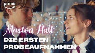 Harriet und Damian beim Kostüm- und Maskentest | Maxton Hall