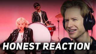 HONEST REACTION to ROSÉ & Bruno Mars - APT. (Official Music Video)