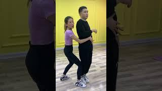 Coach Teaching Husband to Exercise, Coach Husband is Not Good at Exercise #dance