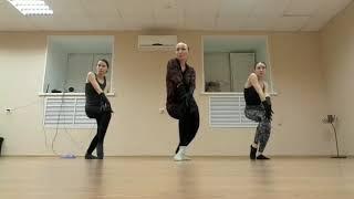 Уроки Бурлеск с Валерией Малиновска в школе танцев Bang-Bang