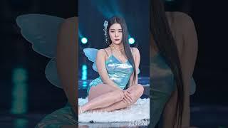 BOMI 보미 \ 네번째의상 \ 20231118 \ UMC 런웨이 7차 Angels and Demons \ 모델 직캠 \ 4K 60P FANCAM