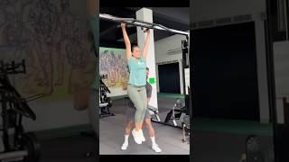 ශනුද්‍රි Gym එකේ කරන වැඩ |Shanudrie Priyasad #shanudrie #trending