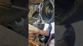 Truck Crown Wheel Fitting #truckmechanic #repair #workshop #automobile #youtubeshorts