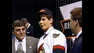1992 NHL Entry Draft, Montreal Forum in Montreal, Quebec  - Alexei Yashin