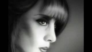 بكتب اسمك يا حبيبي - فيروز               Bektob esmak ya habibi - Fairouz