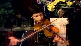 Nima and Nava Sadeghi (Part 3), Ahang dar Mokhalef Segah, Rosvaye Zamaneh