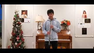 Playing the A Major Scale on English Horn - Eli Kim