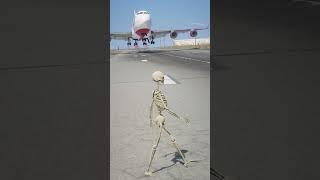 Skeleton Cartoon Accidently Came During Airplane Landing | Grand Theft Auto V #shorts #plane