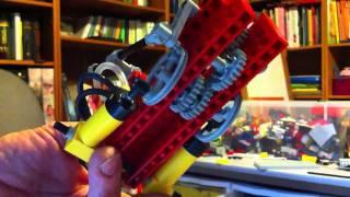 2-cylinder Lego pneumatic motor