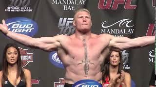 UFC ring girl reacts to Brock Lesnar flexing