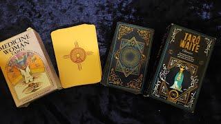 Estudo Comparativo: Medicine Woman Tarot vs. Rider Waite Smith - Introdução