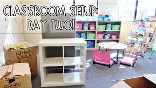 CLASSROOM SETUP DAY TWO: Setting up my library/desk area and unpacking