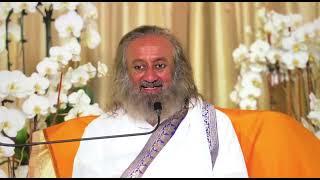 Life transforming Message of Gurudev Sri Sri Ravishankar for Year 2025