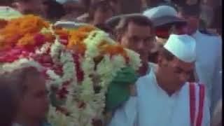 Indira Gandhi laid to rest, Rajiv, Sonia and Rahul mourn, Mother Teresa attends