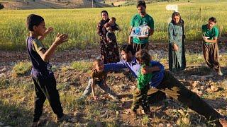 Hossein's help to a father who is looking for his child