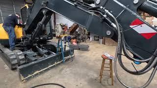 Installing a Rotobec Limb Reaper grapple saw