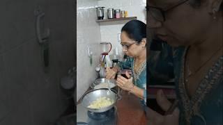 Gud  Aur murmure ke Laddu |  murmure ke Laddu #youtube #sonalcooks