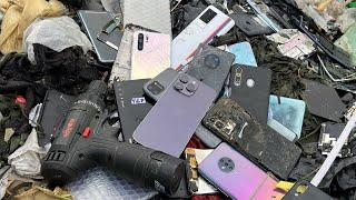 Big Lucky !  Found iPhone 14 Pro Max - Money And Many Phones In Trash Near The Road !