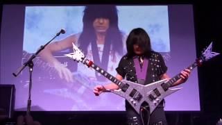 Michael Angelo Batio: Double Guitar Shred Medley (Sioux City, Iowa)