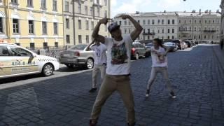 Alex Natarov @ GOUPDC Chris Brown - Look at my now