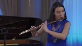 J.S.Bach Minuet and Badinerie, Orchestral Suite No.2, Sofia Viland (flute), Nikolaus Rexroth (piano)