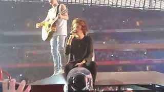 One Direction - Manchester - 2014 - Don't Forget Where You Belong - HARRY STYLES so close