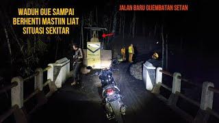 DIKIRA PEKERJA PROYEK JALAN TERNYATA HANTU SEMUA !! MOTOR VLOG LEWATAN JEMBATAN KEMBAR ANGKER