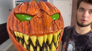 Up close and personal with the Pumpkin Patch Prowler halloween animatronic